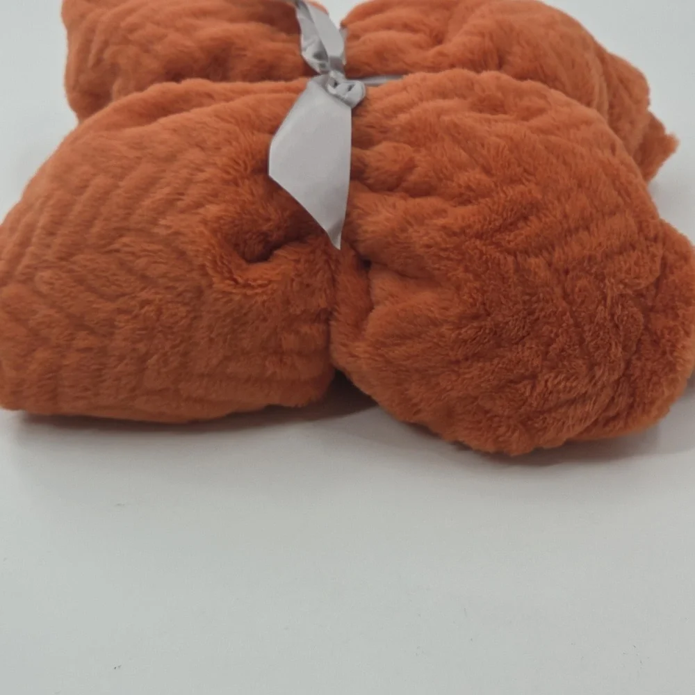 Luxurious Orange 